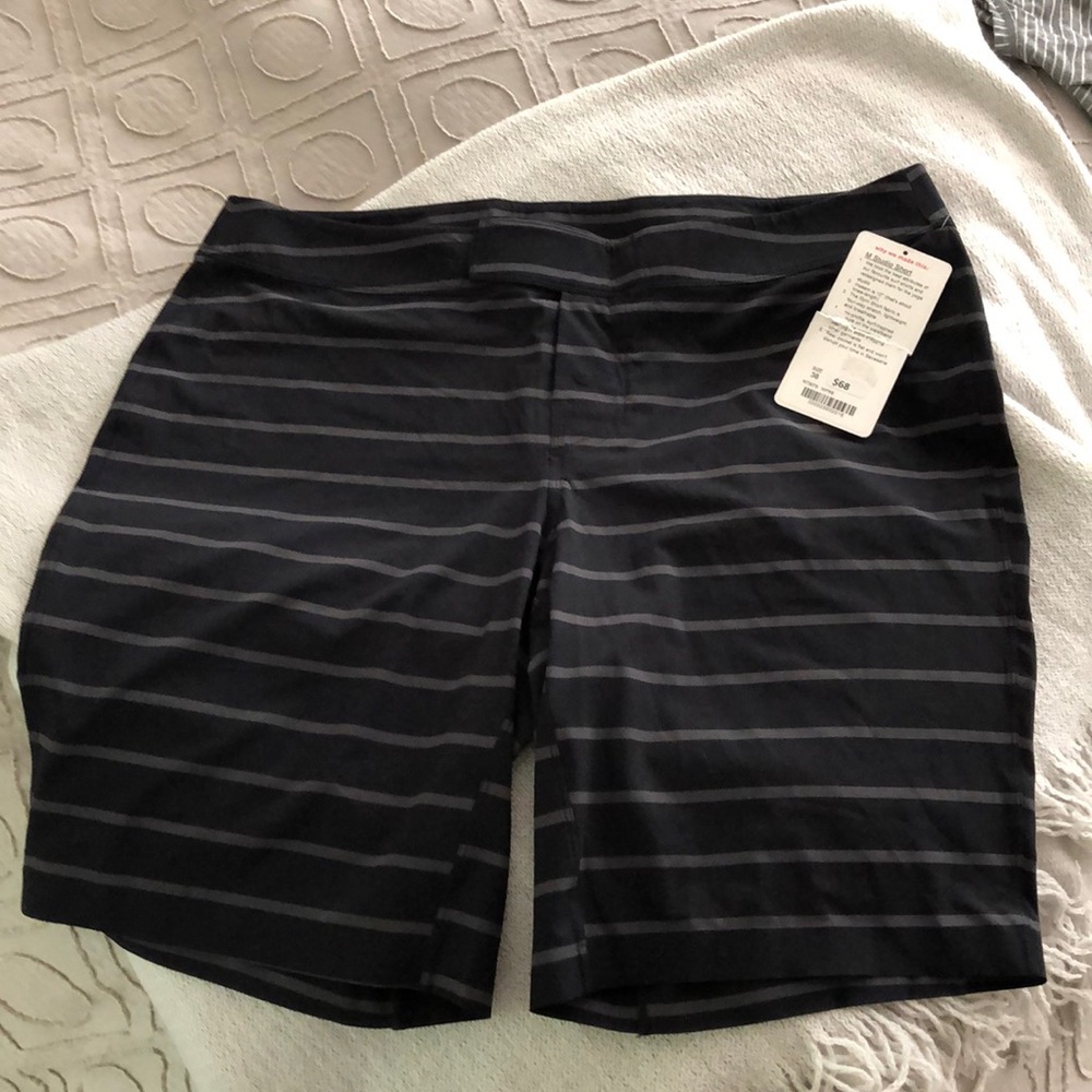 Lululemon men’s studio shorts